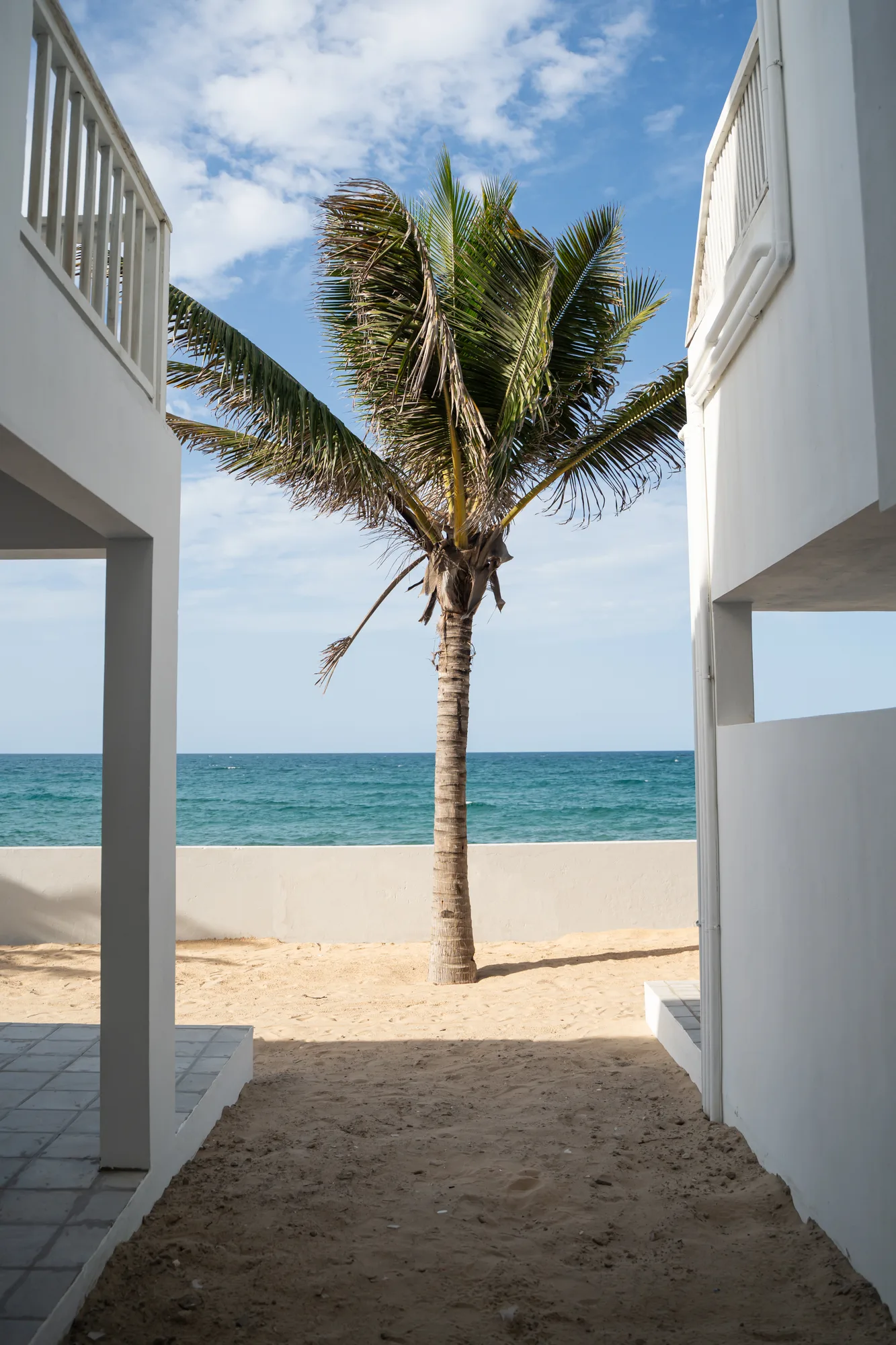 6 Air-conditioned Bedrooms - Image 1